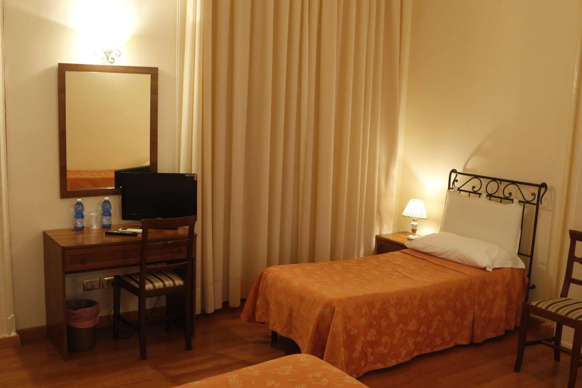 San Michele Inn Katania Zewnętrze zdjęcie